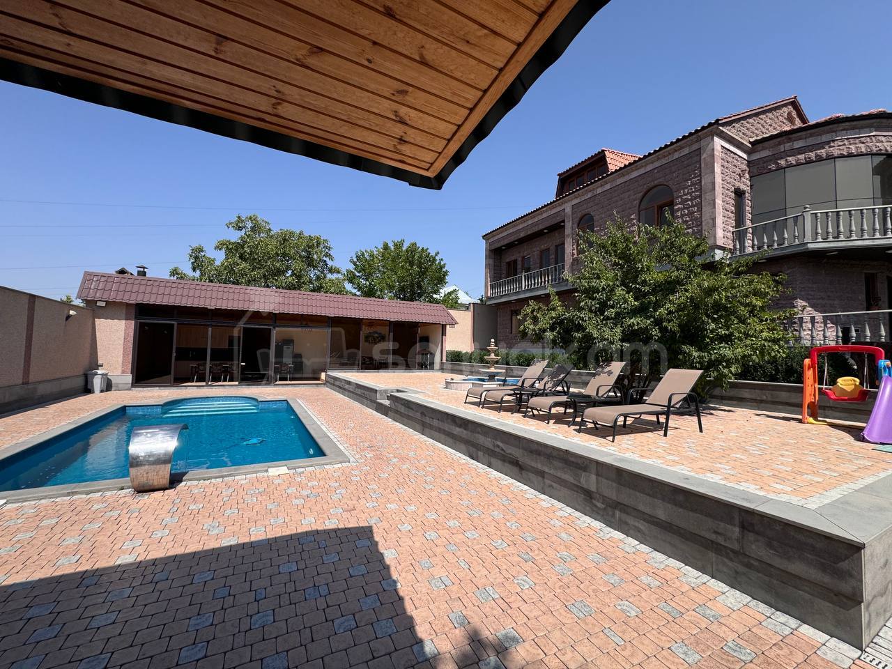 1 Սենյականոց Նորակառույց Ամառանոց, 150քմ