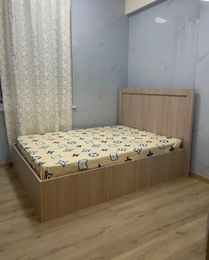 3 Սենյականոց Բնակարան Քարե Շենքում, 64քմ, 4/5 հարկ, Կապիտալ Վերանորոգված, Կահավորված