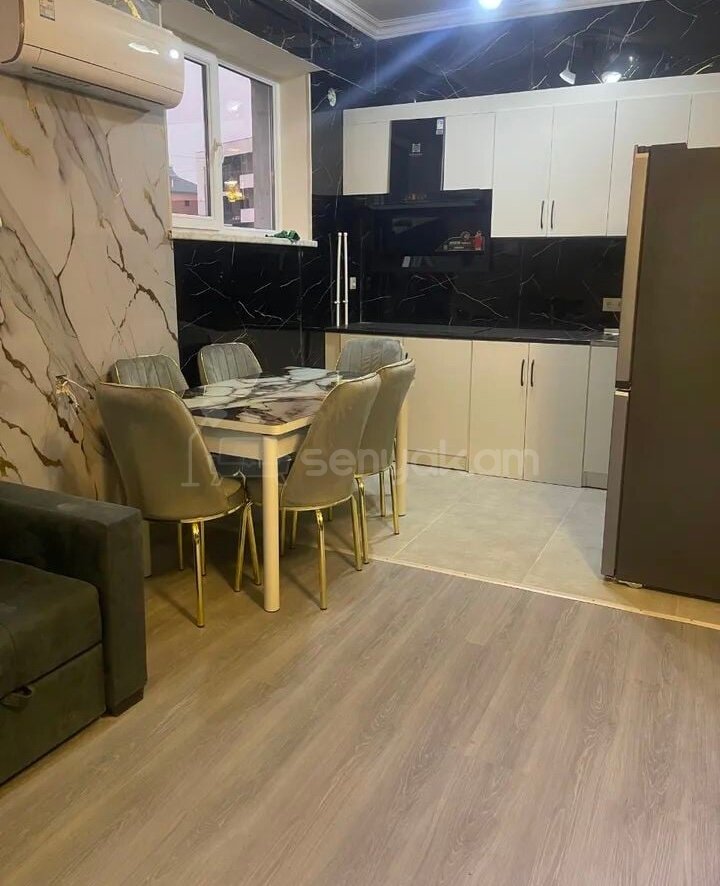 3 Սենյականոց Բնակարան Քարե Շենքում, 64քմ, 4/5 հարկ, Կապիտալ Վերանորոգված, Կահավորված