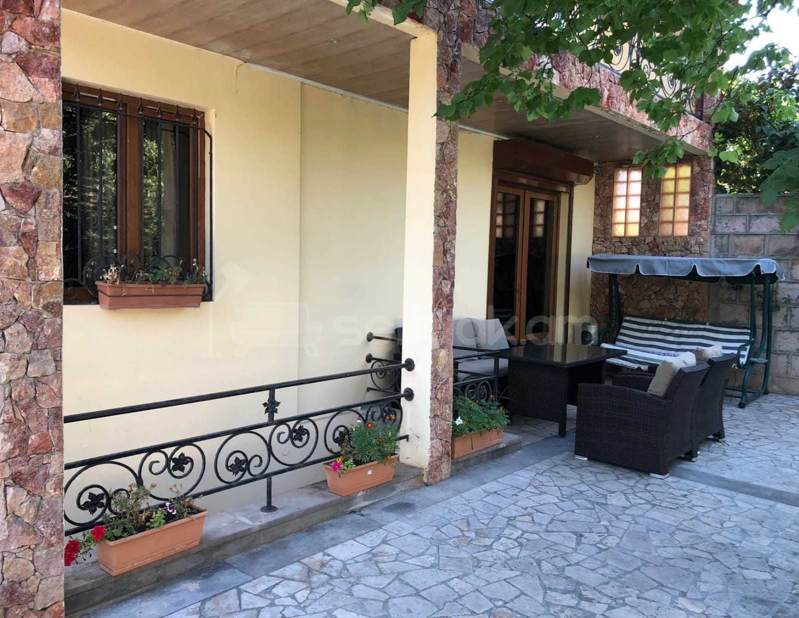 4 Սենյականոց Շքեղ Առանձնատուն, 200քմ, Լողավազանով