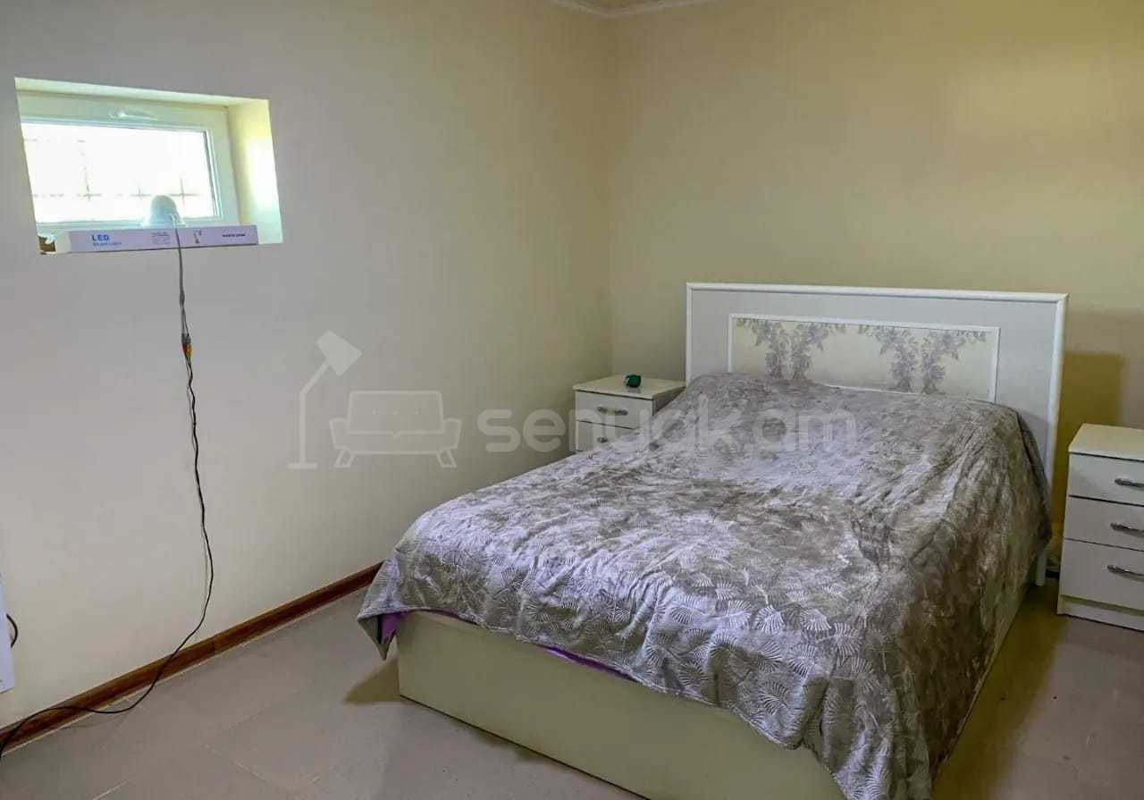 3 Սենյականոց Ամառանոց, 200քմ, Լողավազանով