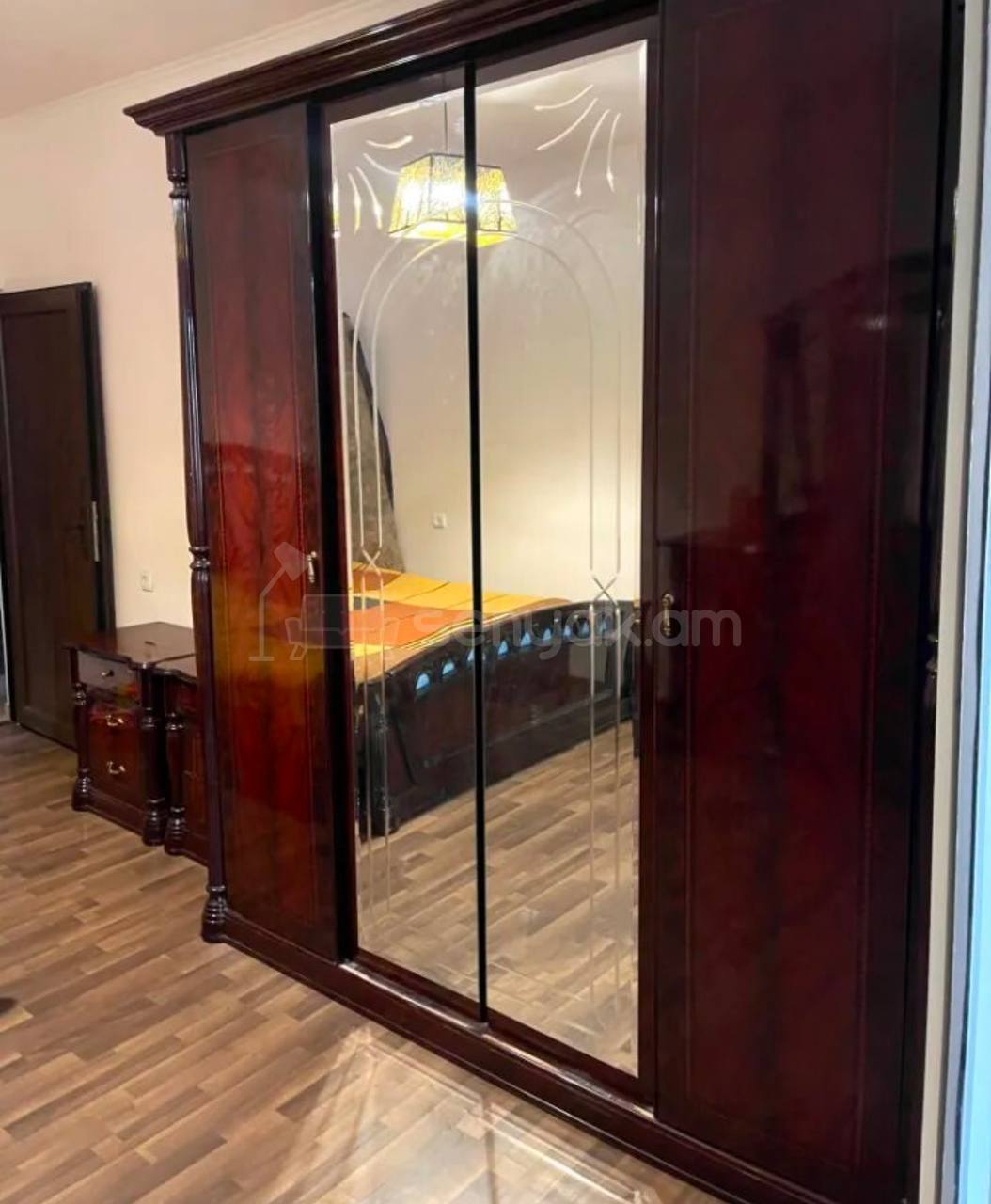 2 Սենյականոց Բնակարան Քարե Շենքում, 78քմ, 2/7 հարկ, Կապիտալ Վերանորոգված