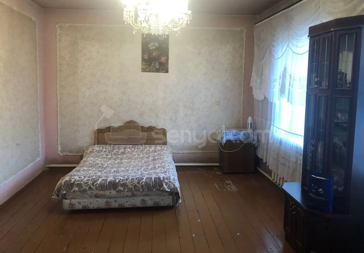 5 Սենյականոց Սեփական Տուն, 100քմ, Նորմալ Վիճակում, Կահավորված, Ավտոտնակով