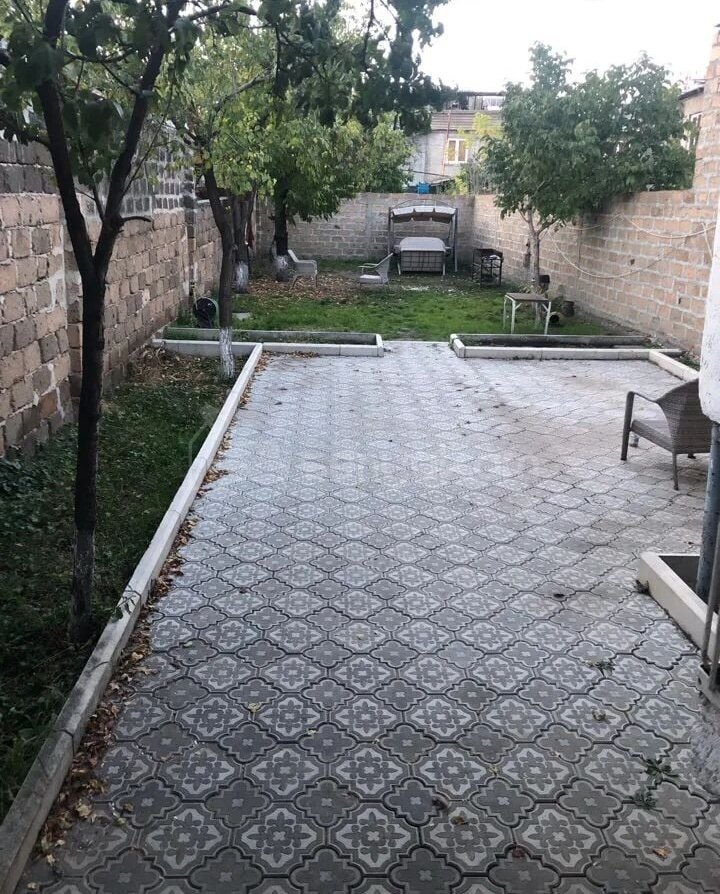 5 Սենյականոց Սեփական Տուն, 100քմ, Նորմալ Վիճակում, Կահավորված, Ավտոտնակով