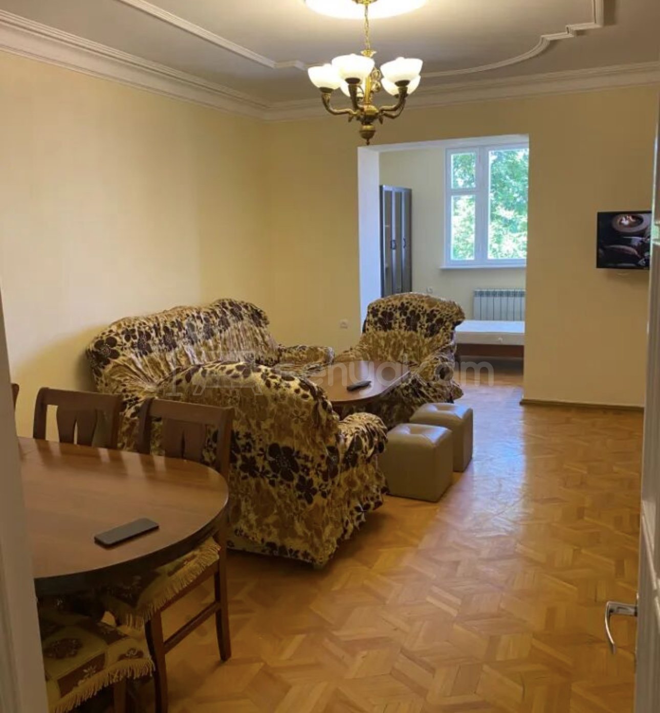 4 Սենյականոց Բնակարան Քարե Շենքում, 81քմ, 3/4 հարկ, Կապիտալ Վերանորոգված, Կահավորված