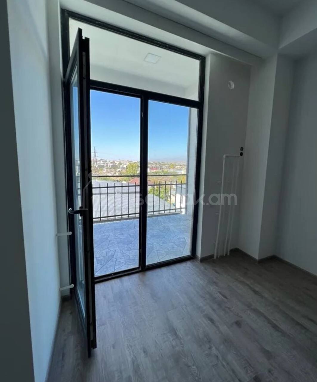 3 Սենյականոց Բնակարան, 72քմ, 5/5 հարկ, Կապիտալ Վերանորոգված