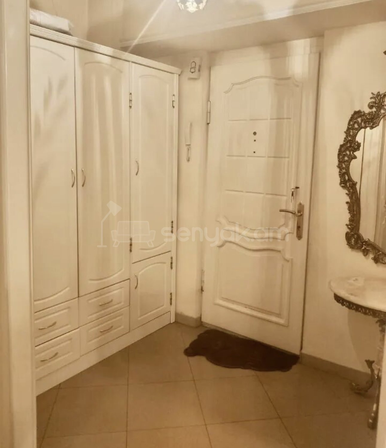 3 Սենյականոց Բնակարան, 98քմ, 9/9 հարկ, Դիզայներական Վերանորոգված, Կահավորված, Արևկող