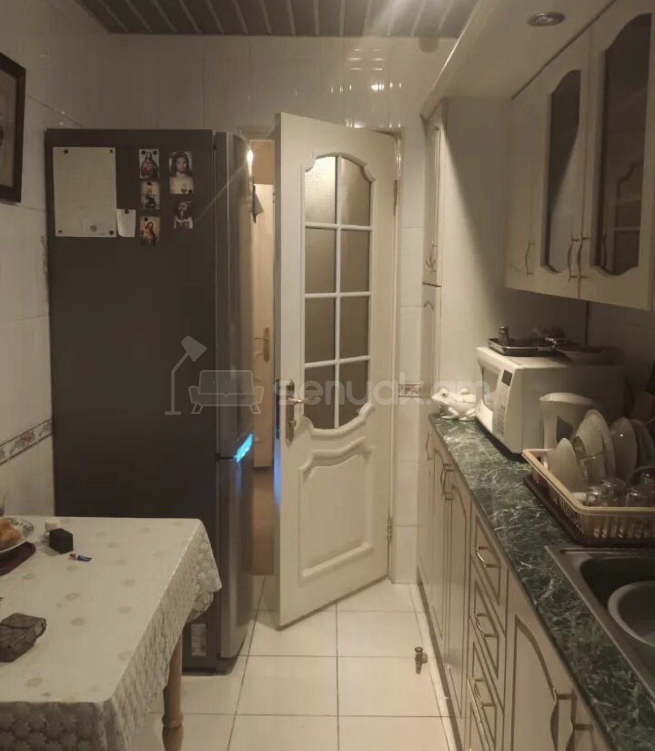 3 Սենյականոց Բնակարան, 98քմ, 9/9 հարկ, Դիզայներական Վերանորոգված, Կահավորված, Արևկող