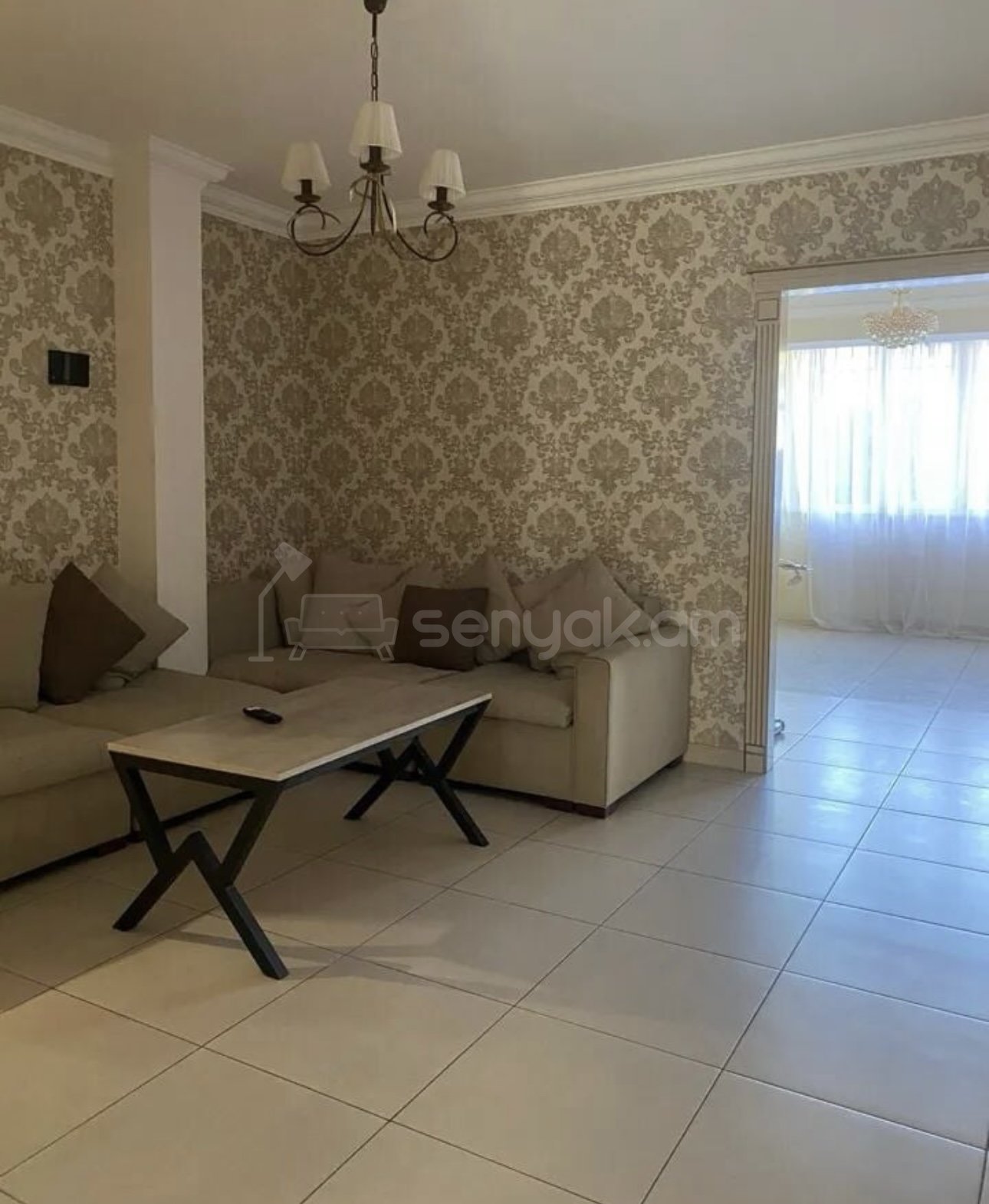 3 Սենյականոց Բնակարան Քարե Շենքում, 108քմ, 1/5 հարկ, Դիզայներական Վերանորոգված, Կահավորված