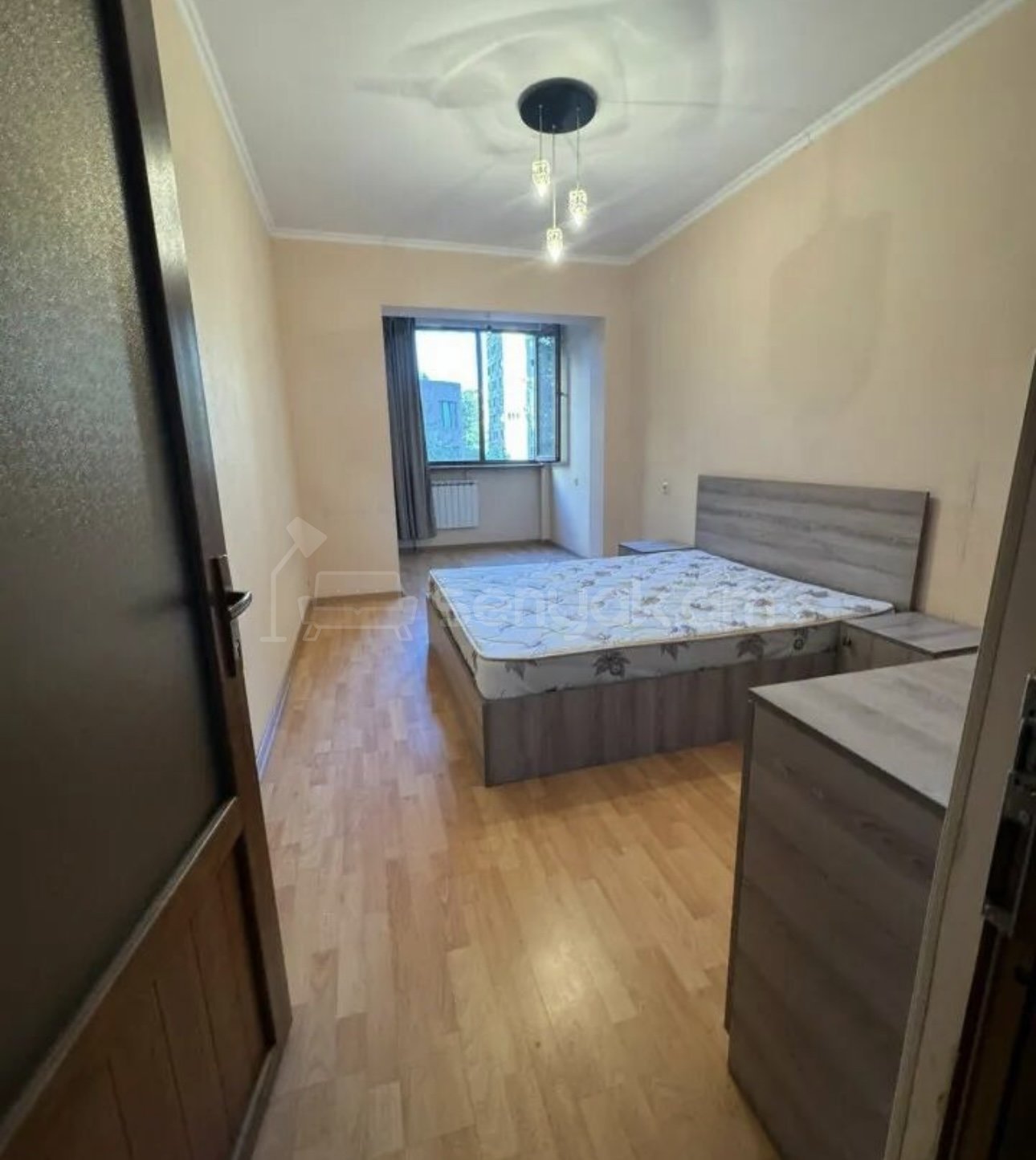 3 Սենյականոց Բնակարան Նորակառույցում, 82քմ, 3/9 հարկ, Դիզայներական Վերանորոգված, Կահավորված