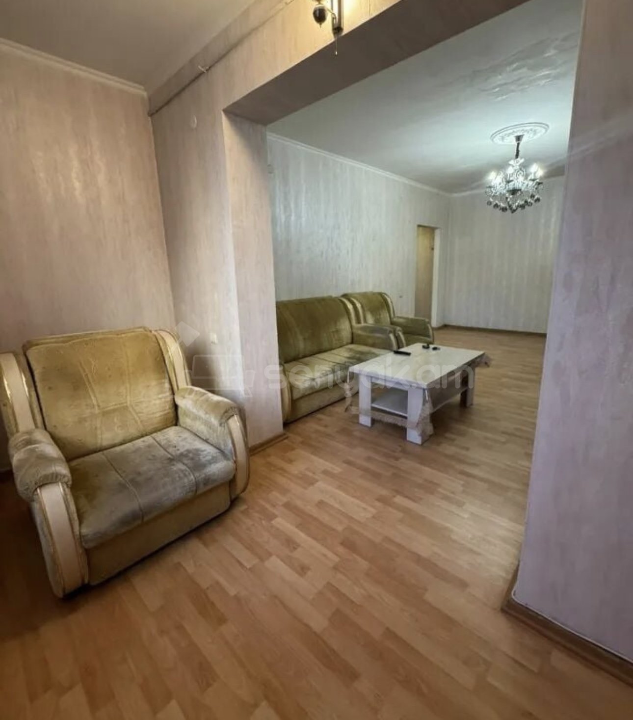 3 Սենյականոց Բնակարան Նորակառույցում, 82քմ, 3/9 հարկ, Դիզայներական Վերանորոգված, Կահավորված