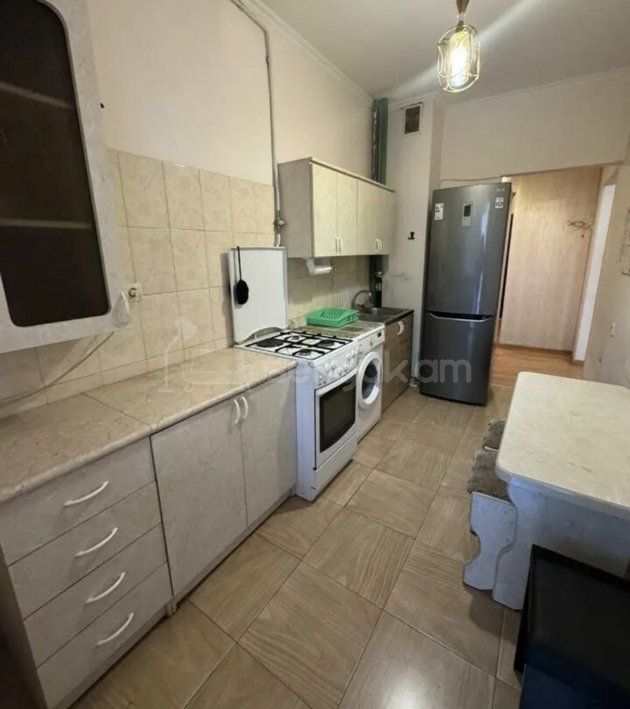 3 Սենյականոց Բնակարան Նորակառույցում, 82քմ, 3/9 հարկ, Դիզայներական Վերանորոգված, Կահավորված