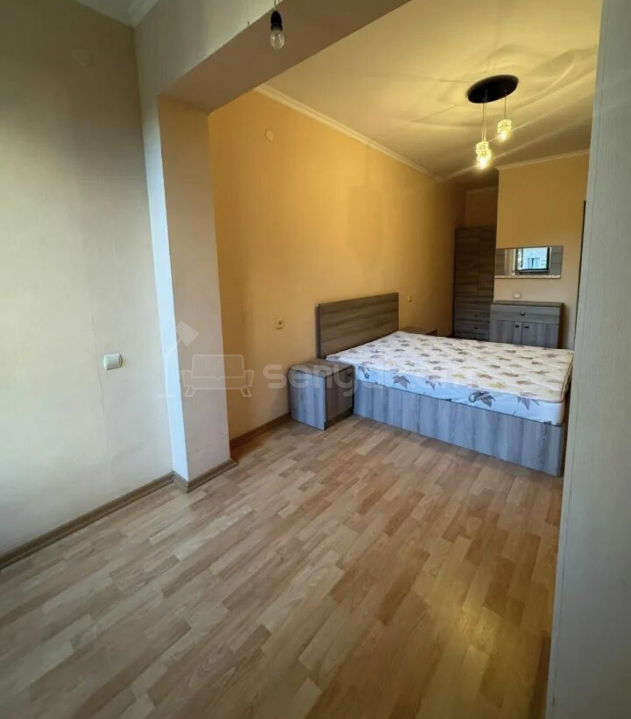 3 Սենյականոց Բնակարան Նորակառույցում, 82քմ, 3/9 հարկ, Դիզայներական Վերանորոգված, Կահավորված