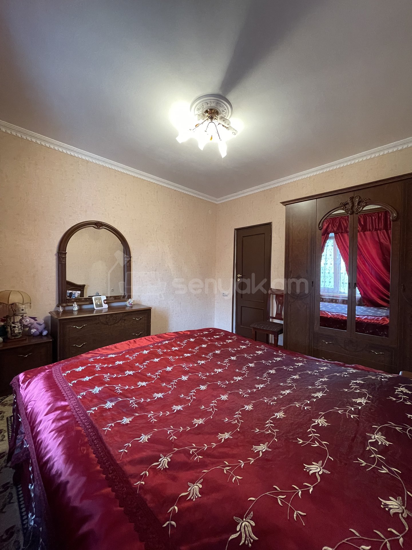 3 Սենյականոց Բնակարան, 82քմ, 3/5 հարկ, Կապիտալ Վերանորոգված