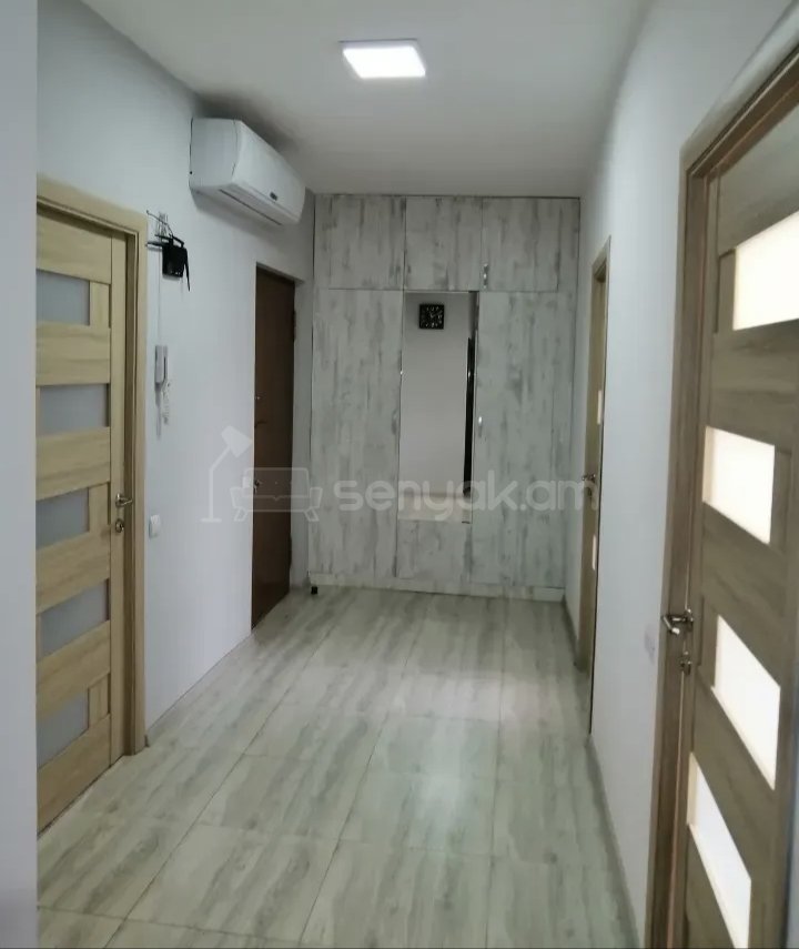 3 Սենյականոց Բնակարան, 78քմ, 9/9 հարկ, Կապիտալ Վերանորոգված, Կահավորված, Արևկող