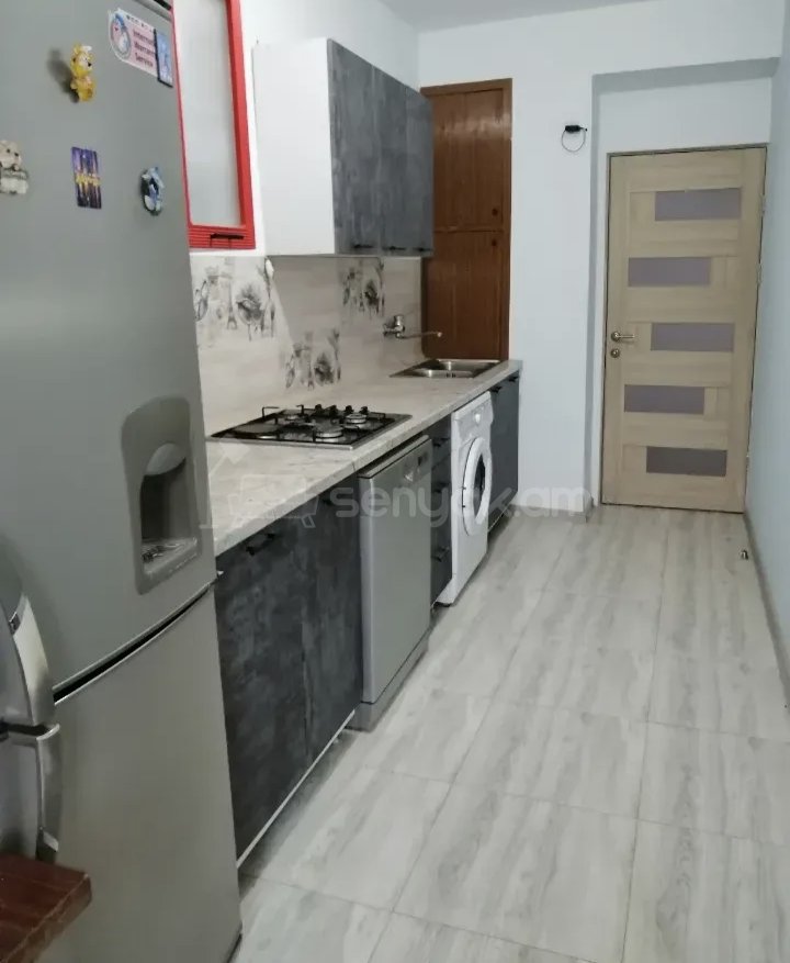 3 Սենյականոց Բնակարան, 78քմ, 9/9 հարկ, Կապիտալ Վերանորոգված, Կահավորված, Արևկող