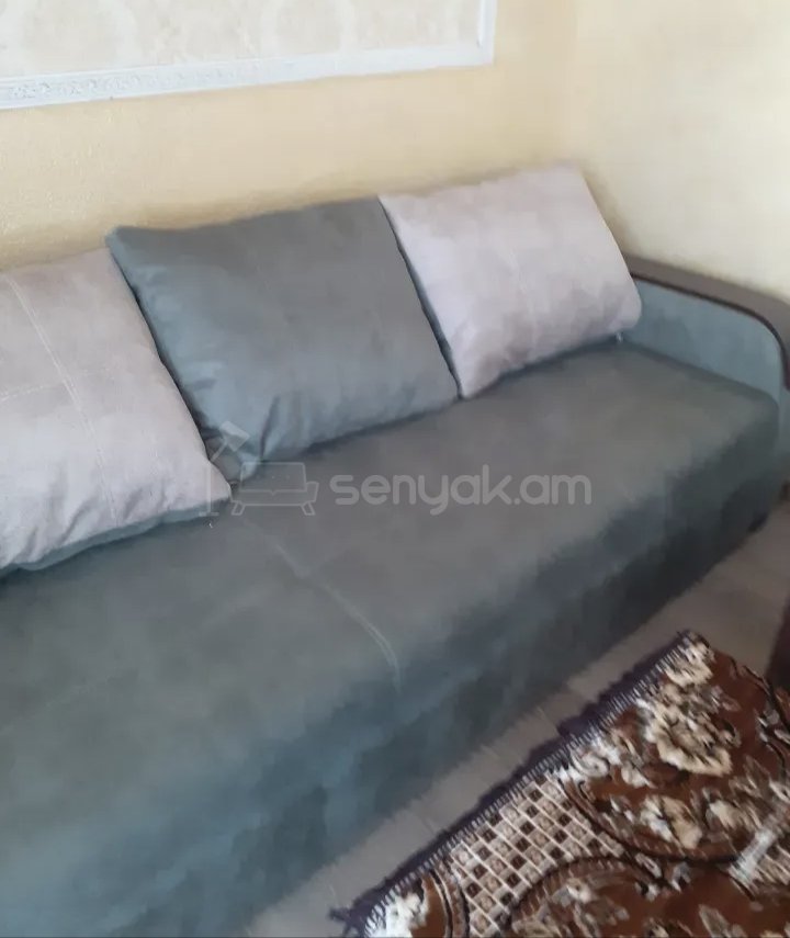 2 Սենյականոց Բնակարան Քարե Շենքում, 52քմ, 2/4 հարկ, Կապիտալ Վերանորոգված, Կահավորված