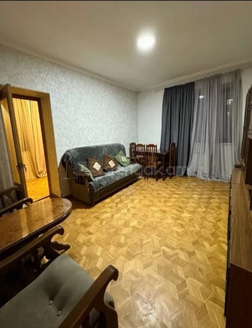 2 Սենյականոց Բնակարան Քարե Շենքում, 45քմ, 4/5 հարկ, Կոսմետիկ Վերանորոգված, Կահավորված, Արևկող