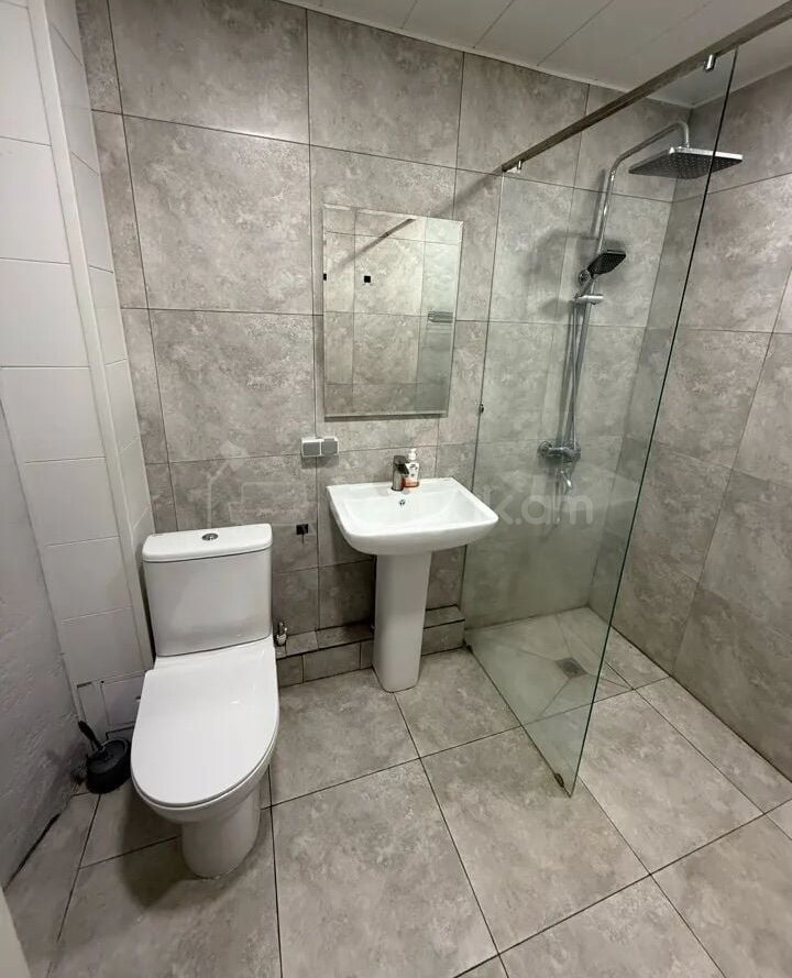 3 Սենյականոց Բնակարան, 69քմ, 8/12 հարկ, Կապիտալ Վերանորոգված, Կահավորված, Արևկող