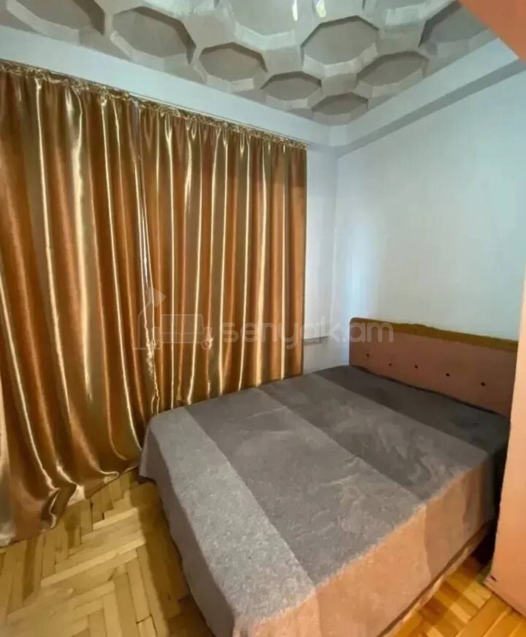 2 Սենյականոց Բնակարան Քարե Շենքում, 47քմ, 9/9 հարկ, Նորմալ Վիճակում, Կահավորված