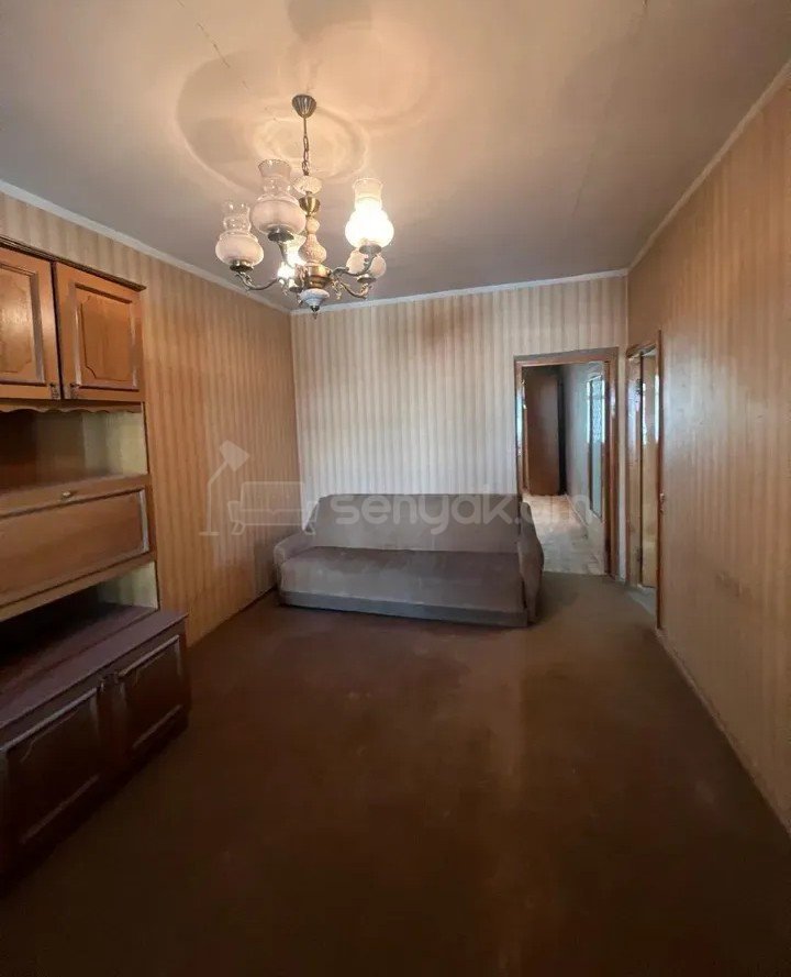 1 Սենյականոց Բնակարան Քարե Շենքում, 32քմ, 3/5 հարկ, Զրոյական Վիճակում