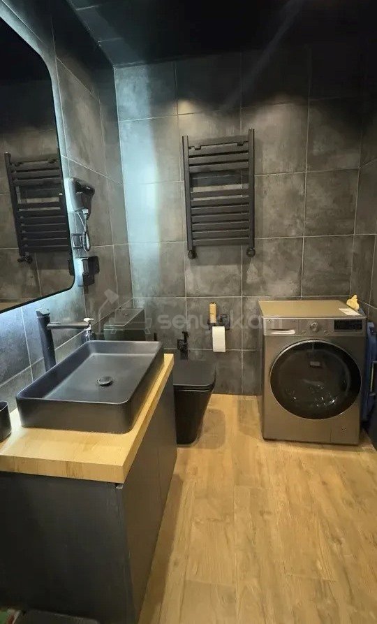 2 Սենյականոց Բնակարան Նորակառույցում, 60քմ, 13/14 հարկ, Կապիտալ Վերանորոգված