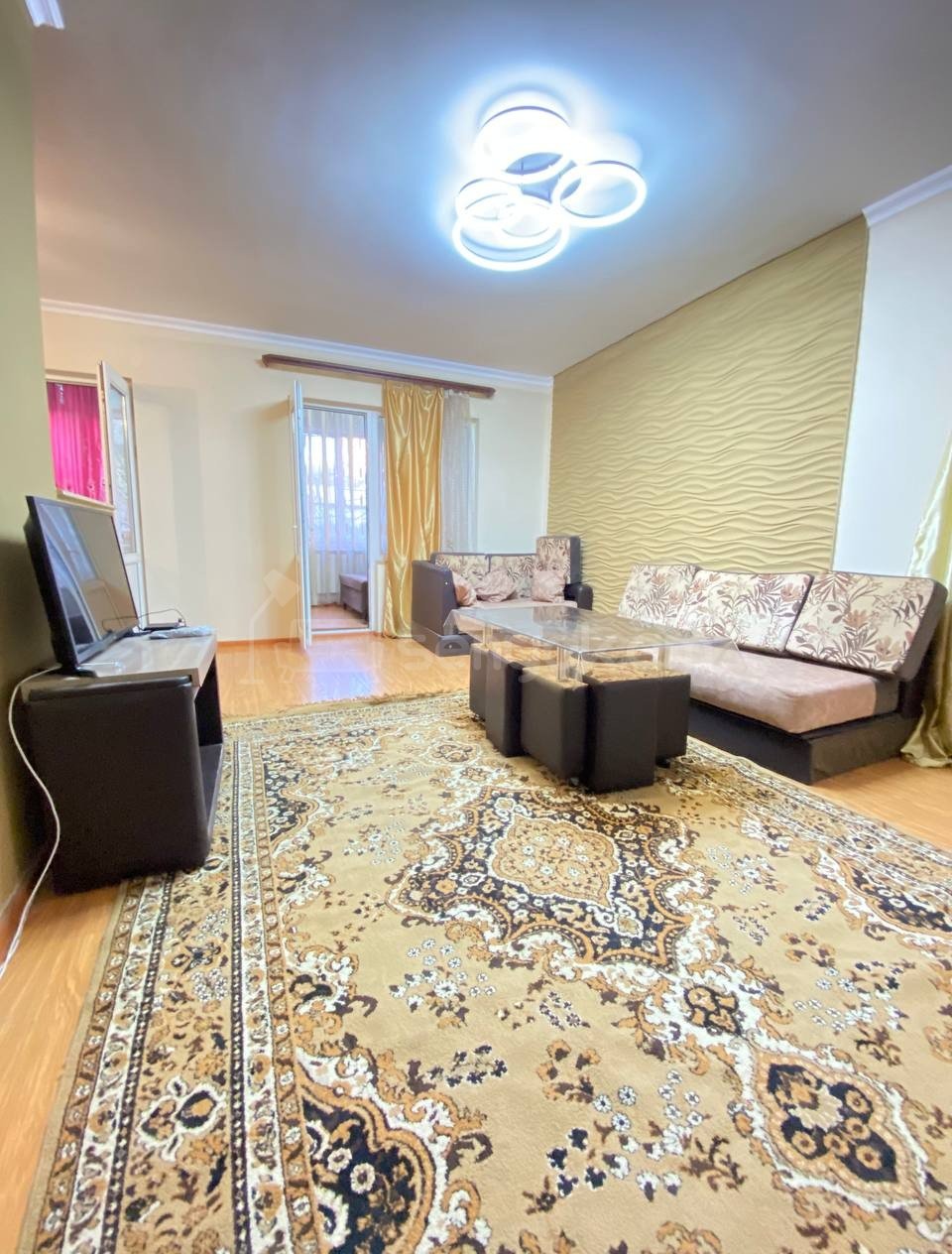 2 Սենյականոց Բնակարան, 50քմ, 1/9 հարկ, Կապիտալ Վերանորոգված, Կահավորված