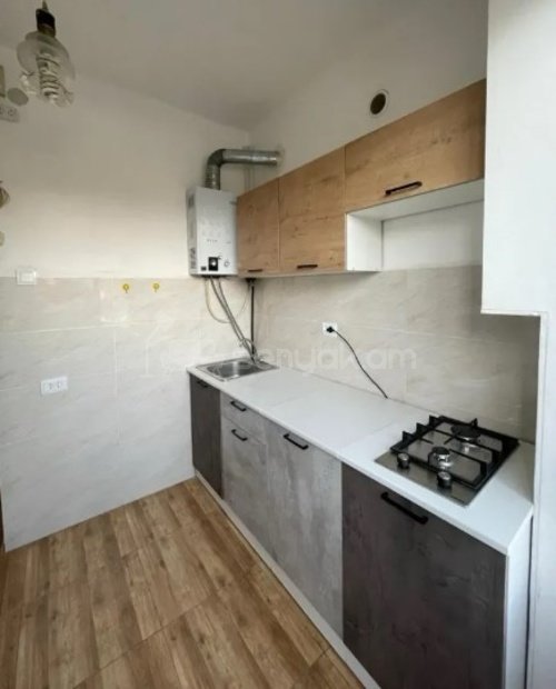 1 Սենյականոց Բնակարան Քարե Շենքում, 32քմ, 2/5 հարկ, Կապիտալ Վերանորոգված, Կահավորված, Արևկող