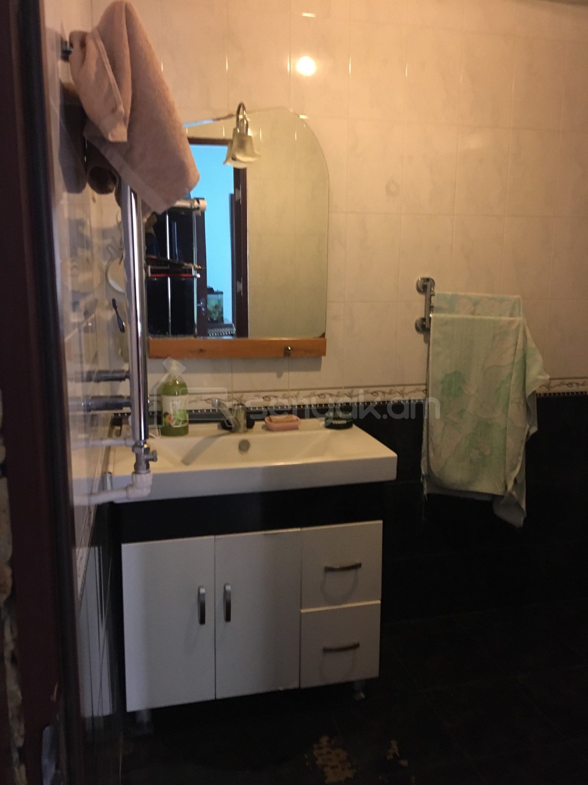 3 Սենյականոց Բնակարան, 85քմ, 9/14 հարկ, Նորմալ Վիճակում, Կահավորված