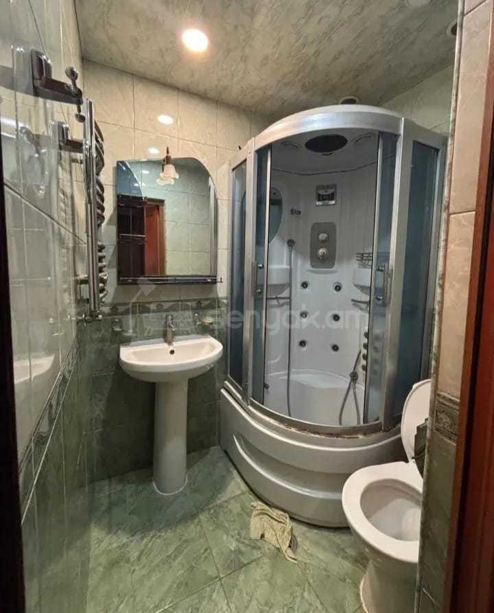 3 Սենյականոց Բնակարան, 80քմ, 1/9 հարկ, Կապիտալ Վերանորոգված