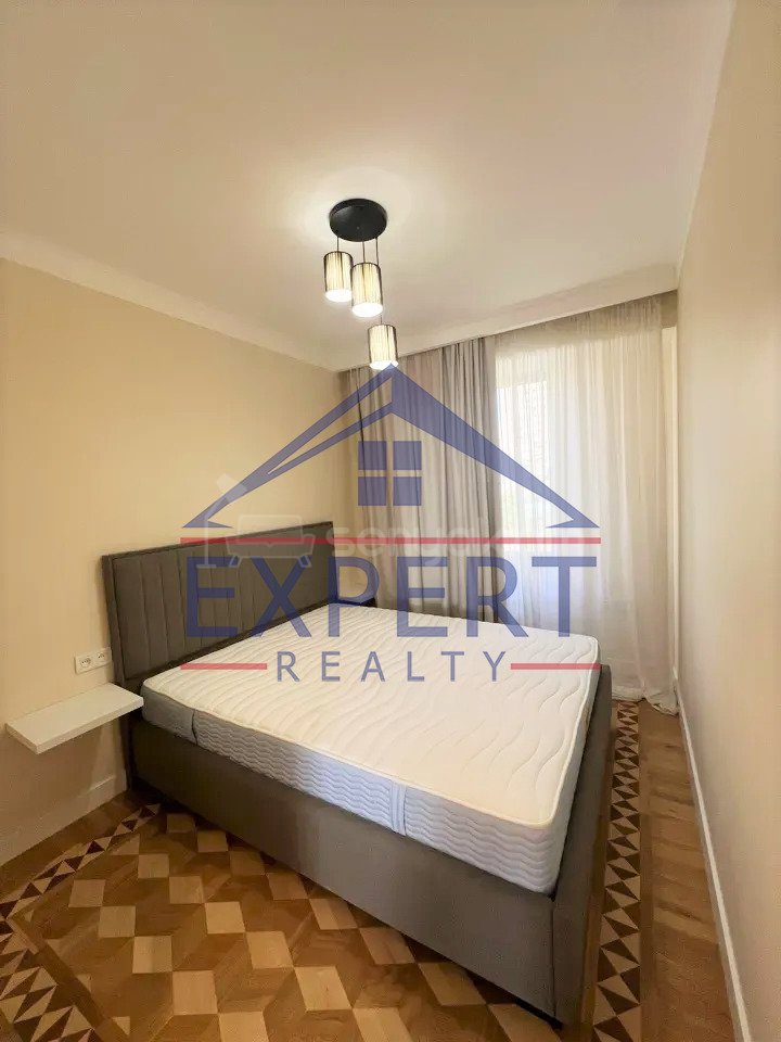 4 Սենյականոց Բնակարան, 82քմ, 7/9 հարկ, Կապիտալ Վերանորոգված, Կահավորված, Արևկող