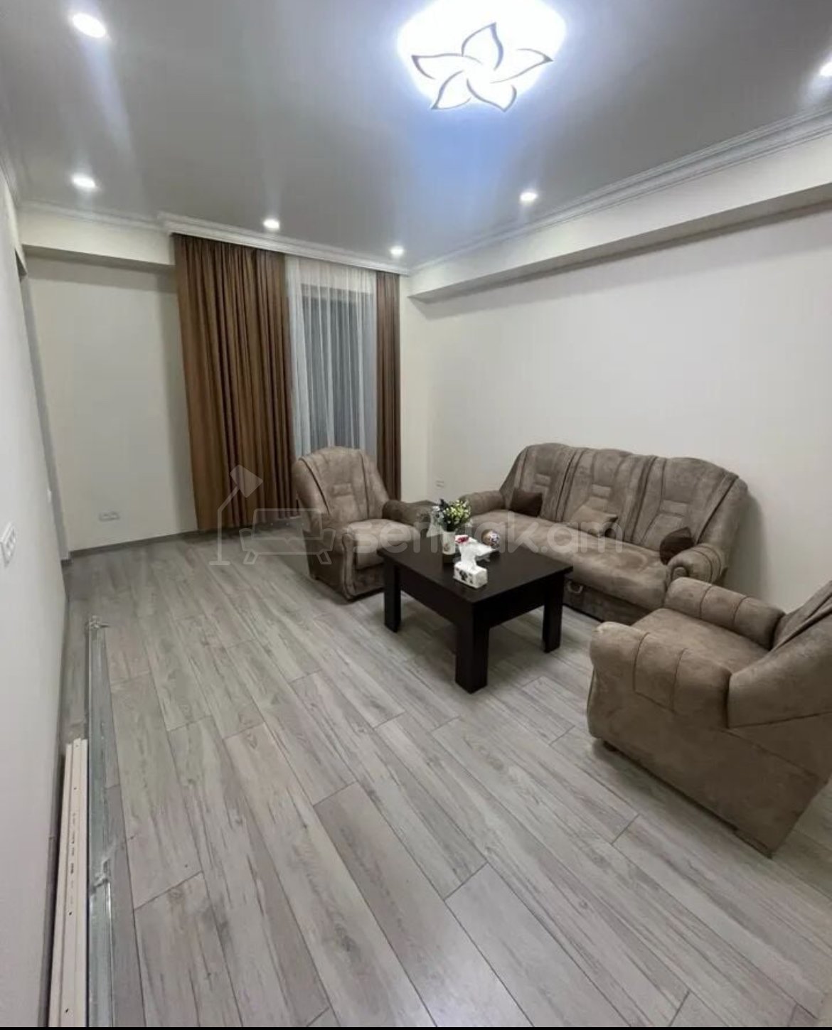 2 Սենյականոց Բնակարան Նորակառույցում, 58քմ, 5/13 հարկ, Կապիտալ Վերանորոգված, Կահավորված, Արևկող