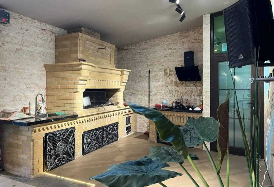 3 Սենյականոց Շքեղ Առանձնատուն, 200քմ, Լողավազանով