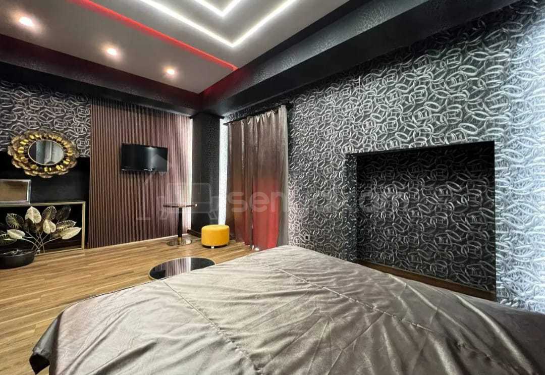 3 Սենյականոց Շքեղ Առանձնատուն, 200քմ, Լողավազանով