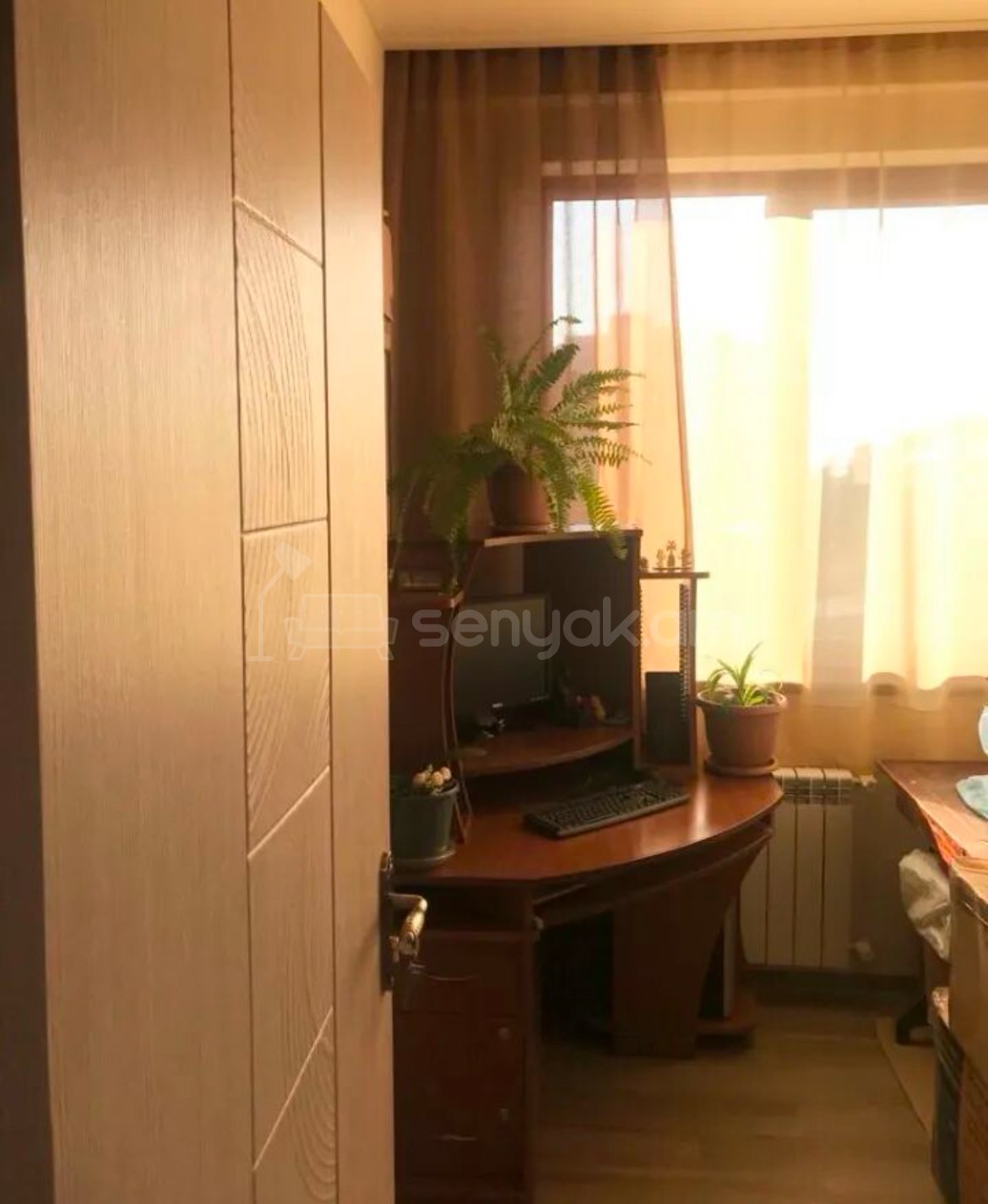 3 Սենյականոց Բնակարան Քարե Շենքում, 75քմ, 5/5 հարկ, Կապիտալ Վերանորոգված