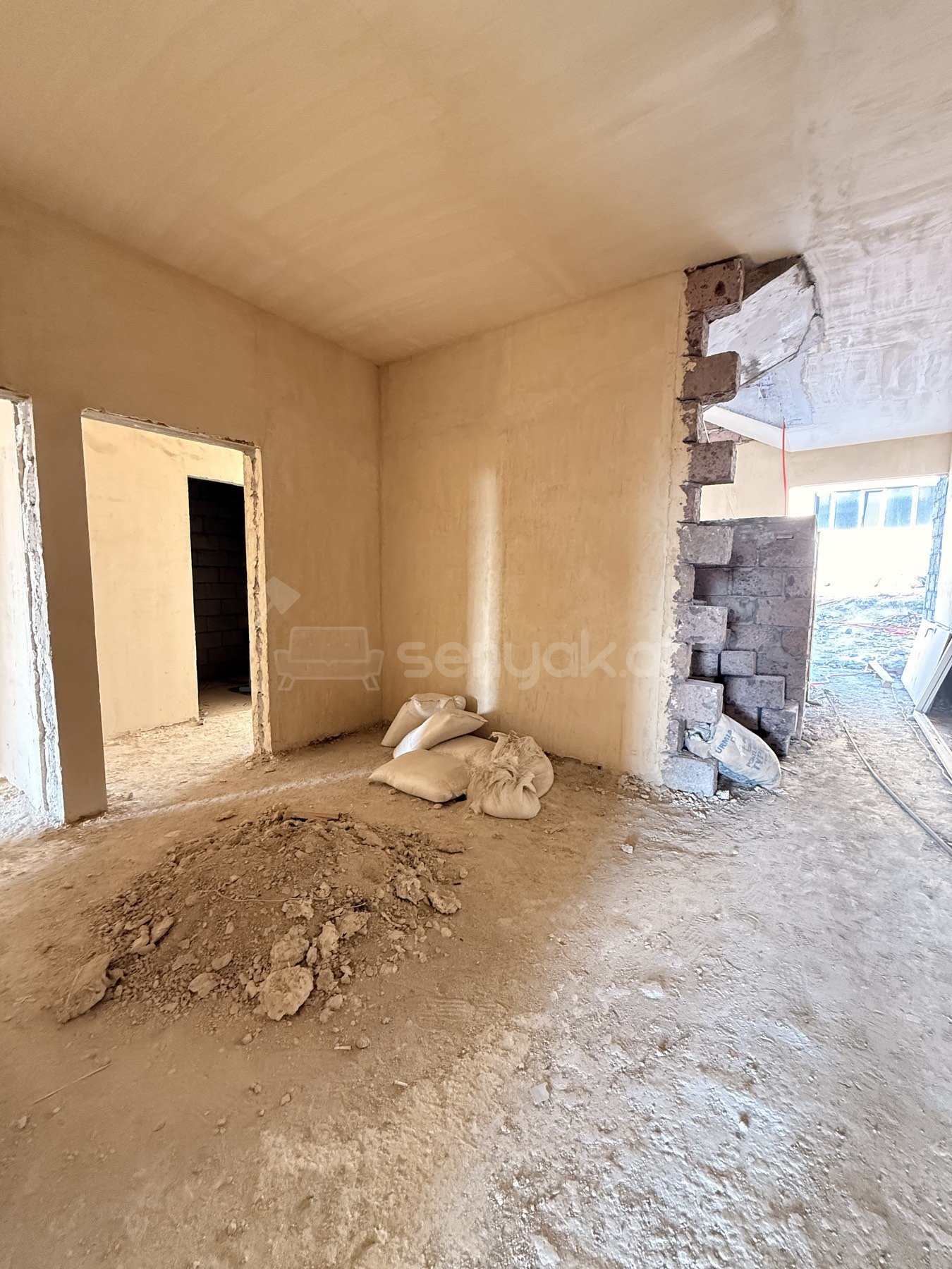 2 Սենյականոց Բնակարան Նորակառույցում, 45քմ, 2/4 հարկ, Զրոյական Վիճակում