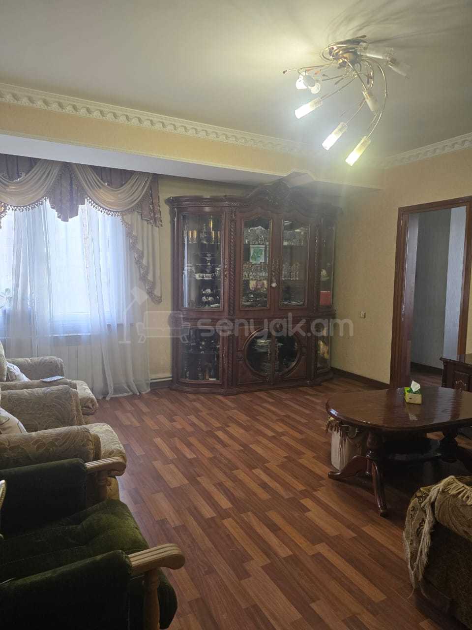 3 Սենյականոց Բնակարան, 74քմ, 4/9 հարկ, Կապիտալ Վերանորոգված, Կահավորված, Արևկող