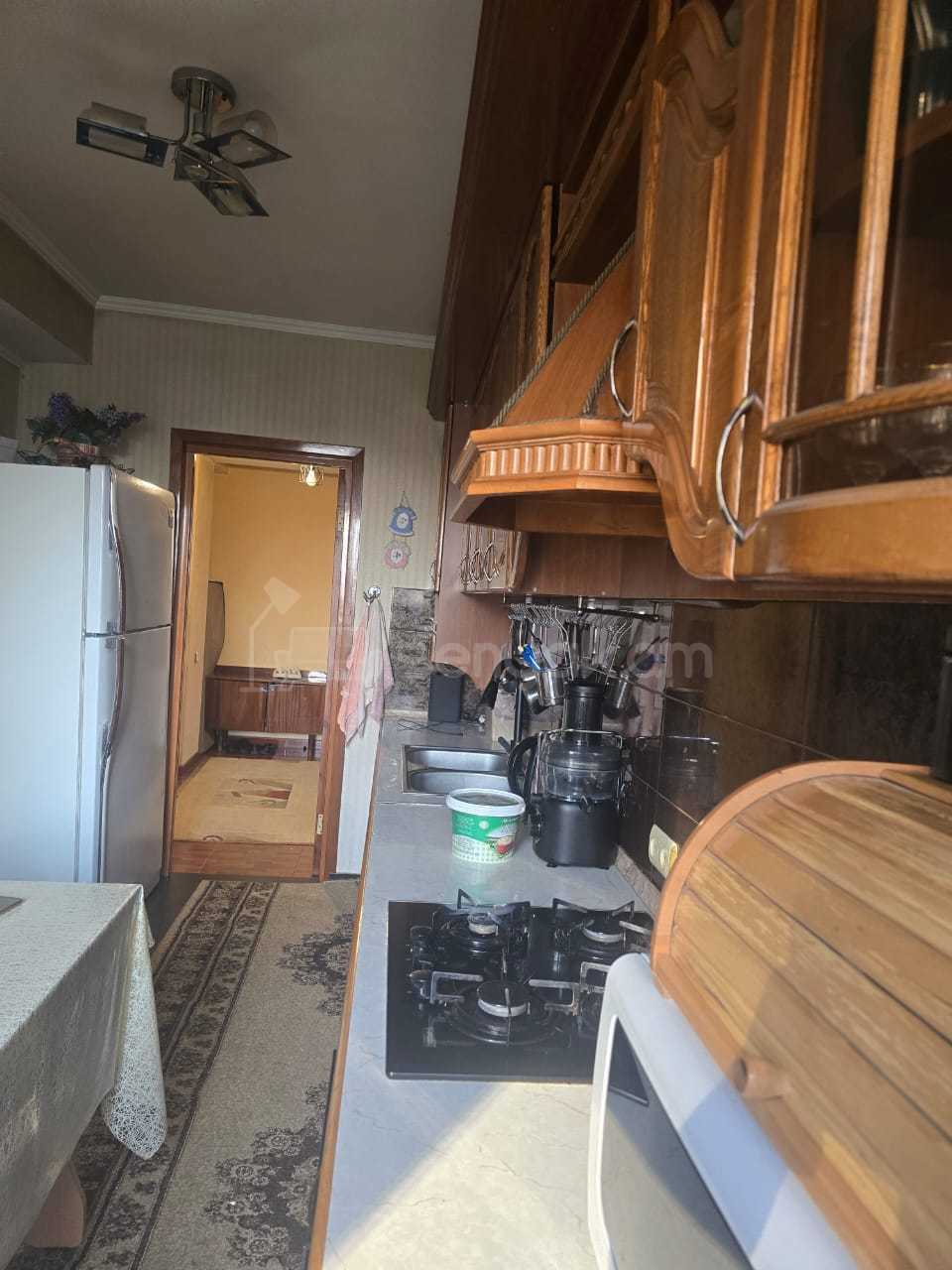 3 Սենյականոց Բնակարան, 74քմ, 4/9 հարկ, Կապիտալ Վերանորոգված, Կահավորված, Արևկող