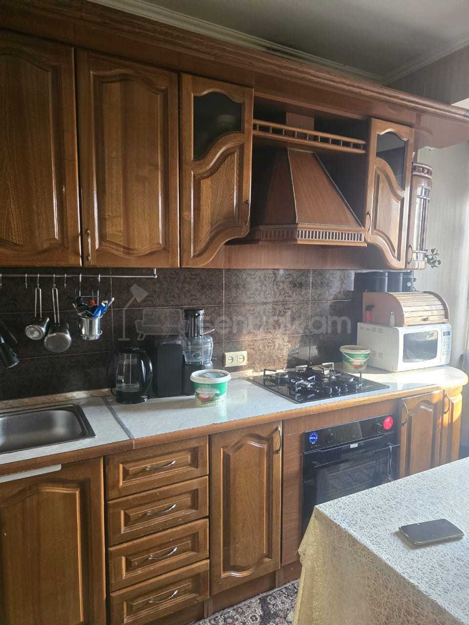 3 Սենյականոց Բնակարան, 74քմ, 4/9 հարկ, Կապիտալ Վերանորոգված, Կահավորված, Արևկող