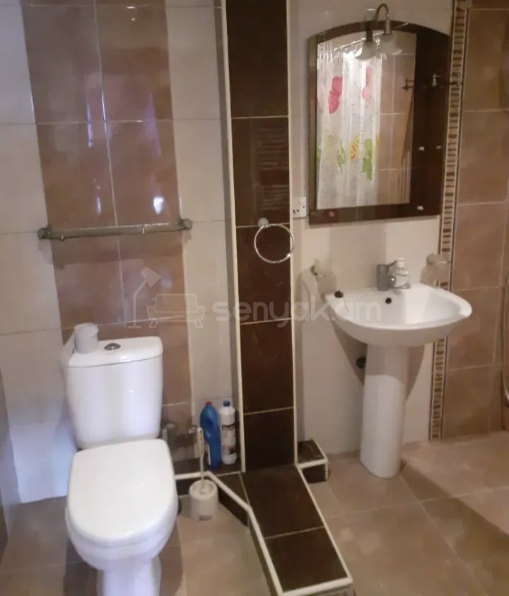 2 Սենյականոց Բնակարան, 61քմ, 4/9 հարկ, Նորմալ Վիճակում, Կահավորված, Արևկող