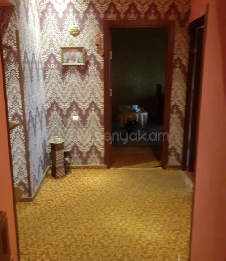 2 Սենյականոց Բնակարան, 61քմ, 4/9 հարկ, Նորմալ Վիճակում, Կահավորված, Արևկող