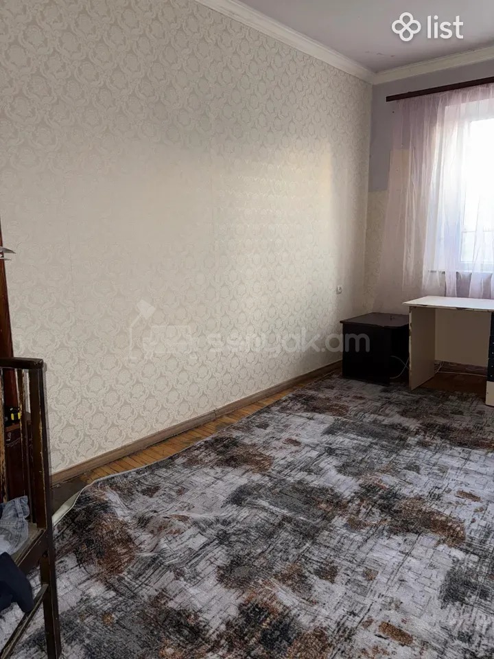 2 Սենյականոց Բնակարան Քարե Շենքում, 52քմ, 2/2 հարկ, Նորմալ Վիճակում, Կահավորված