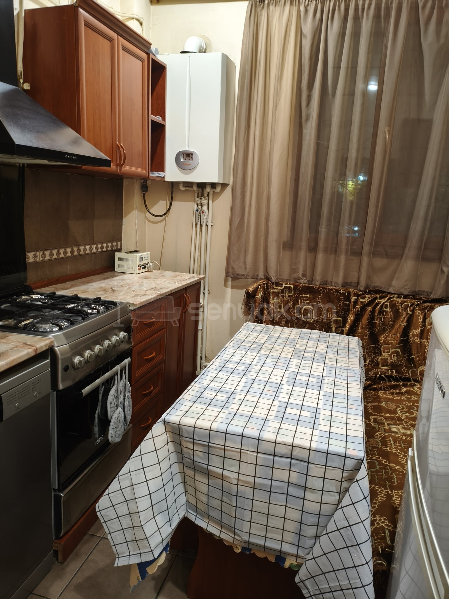 3 Սենյականոց Բնակարան, 68քմ, 1/9 հարկ, Նորմալ Վիճակում, Կահավորված, Արևկող