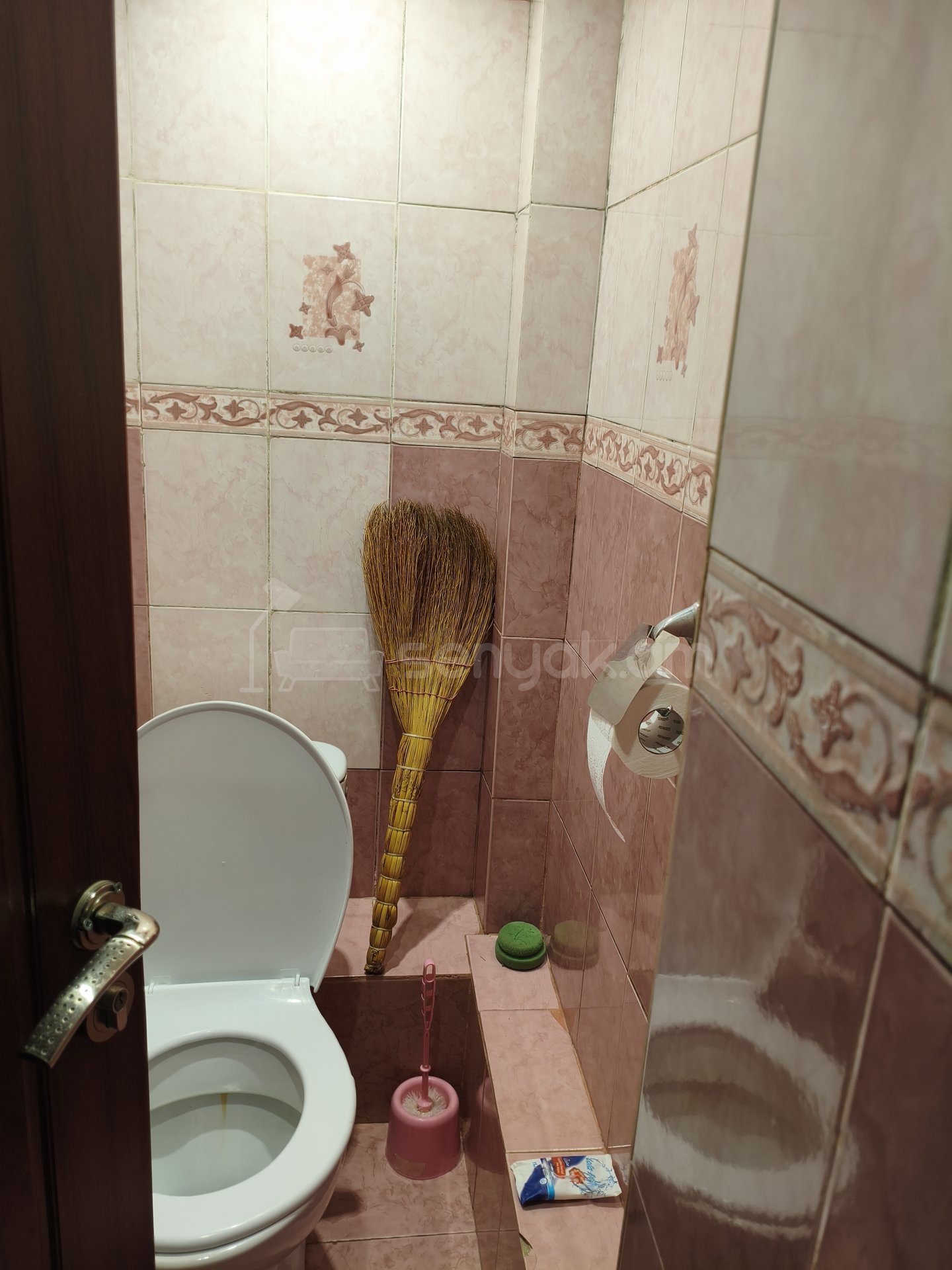 3 Սենյականոց Բնակարան, 68քմ, 1/9 հարկ, Նորմալ Վիճակում, Կահավորված, Արևկող