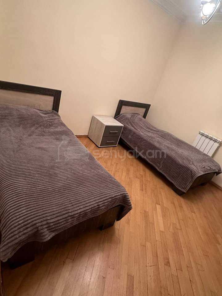 3 Սենյականոց Բնակարան, 85քմ, 2/11 հարկ, Կապիտալ Վերանորոգված