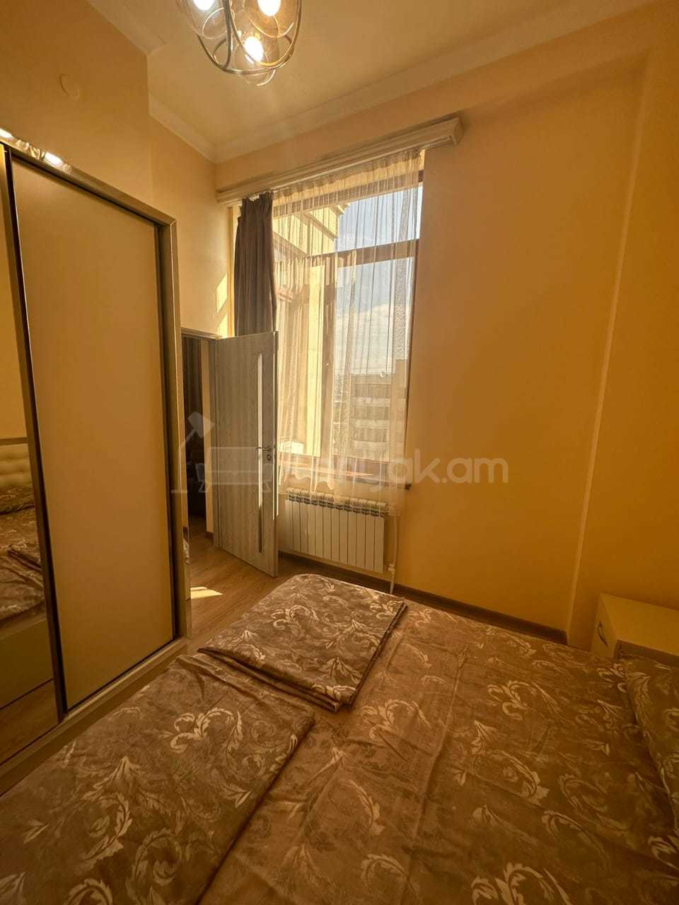 2 Սենյականոց Բնակարան Նորակառույցում, 50քմ, 8/13 հարկ, Կապիտալ Վերանորոգված