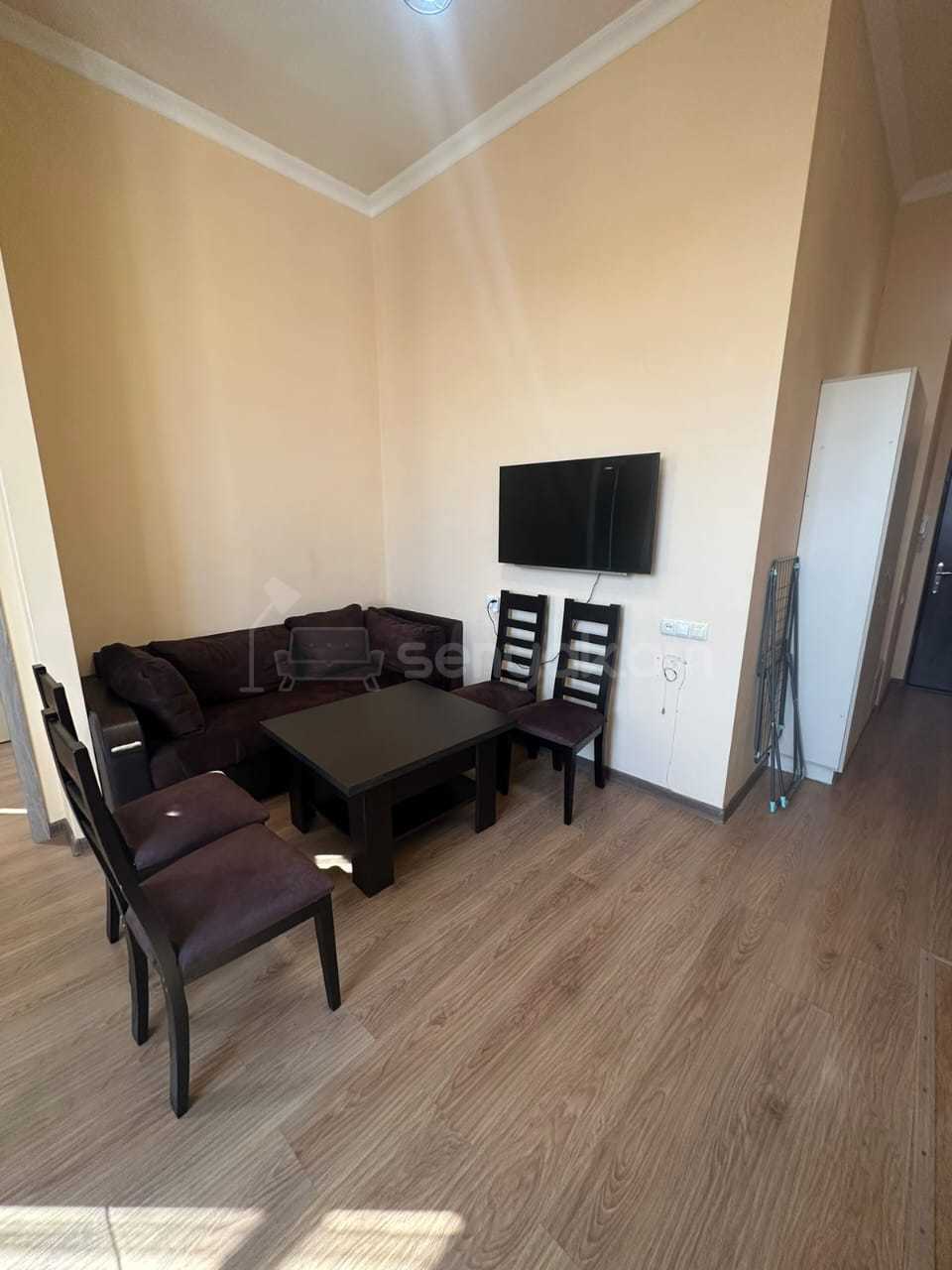 2 Սենյականոց Բնակարան Նորակառույցում, 50քմ, 8/13 հարկ, Կապիտալ Վերանորոգված