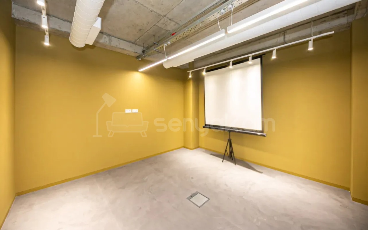 Նորակառույց Օֆիսային Տարածք, 84քմ