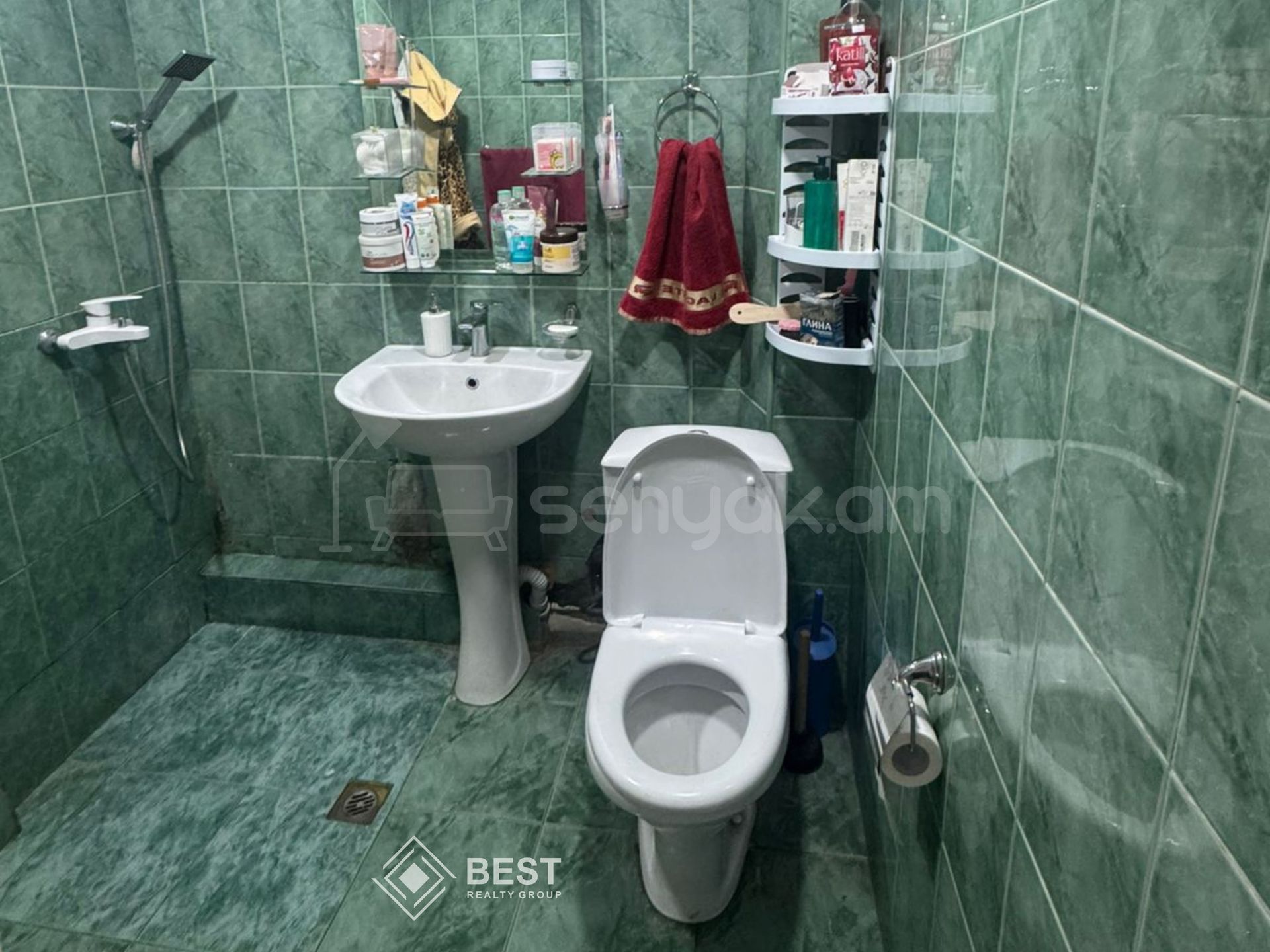 2 Սենյականոց Բնակարան Քարե Շենքում, 59քմ, 2/4 հարկ, Կոսմետիկ Վերանորոգված