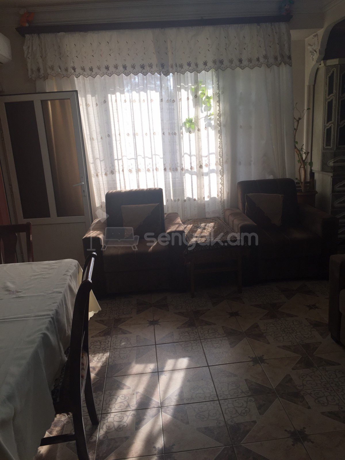 4 Սենյականոց Բնակարան, 81քմ, 1/9 հարկ, Նորմալ Վիճակում